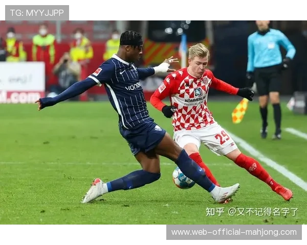 多特蒙德vs美因茨赛前伤病报告：双方合计13人缺阵，防线均遭重创